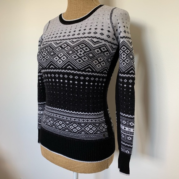 TNA Perfect Apres Ski Sweater - Picture 2 of 5